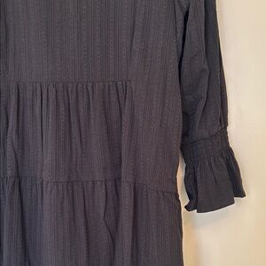 J. Jill Black V neck tiered Dress with 3/4 sleeves size medium